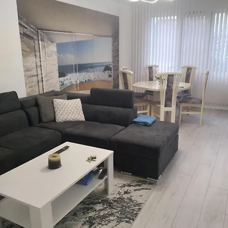 Spacious And Luxury 2 Bedroom Free Parking * Várna